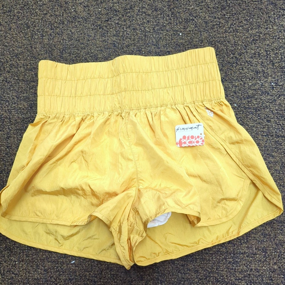 Free People FP Movement Women's Size L Shorts‎ Athletic Gold EUC Sports Tennis